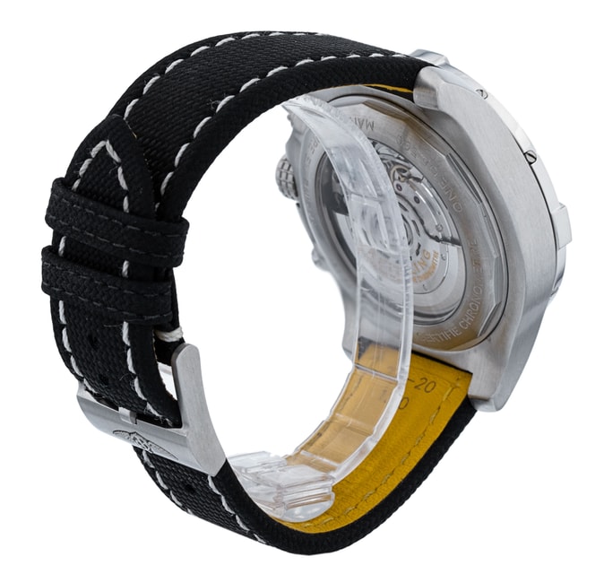 Breitling Avenger B01 Chronograph AB0182 Image 3